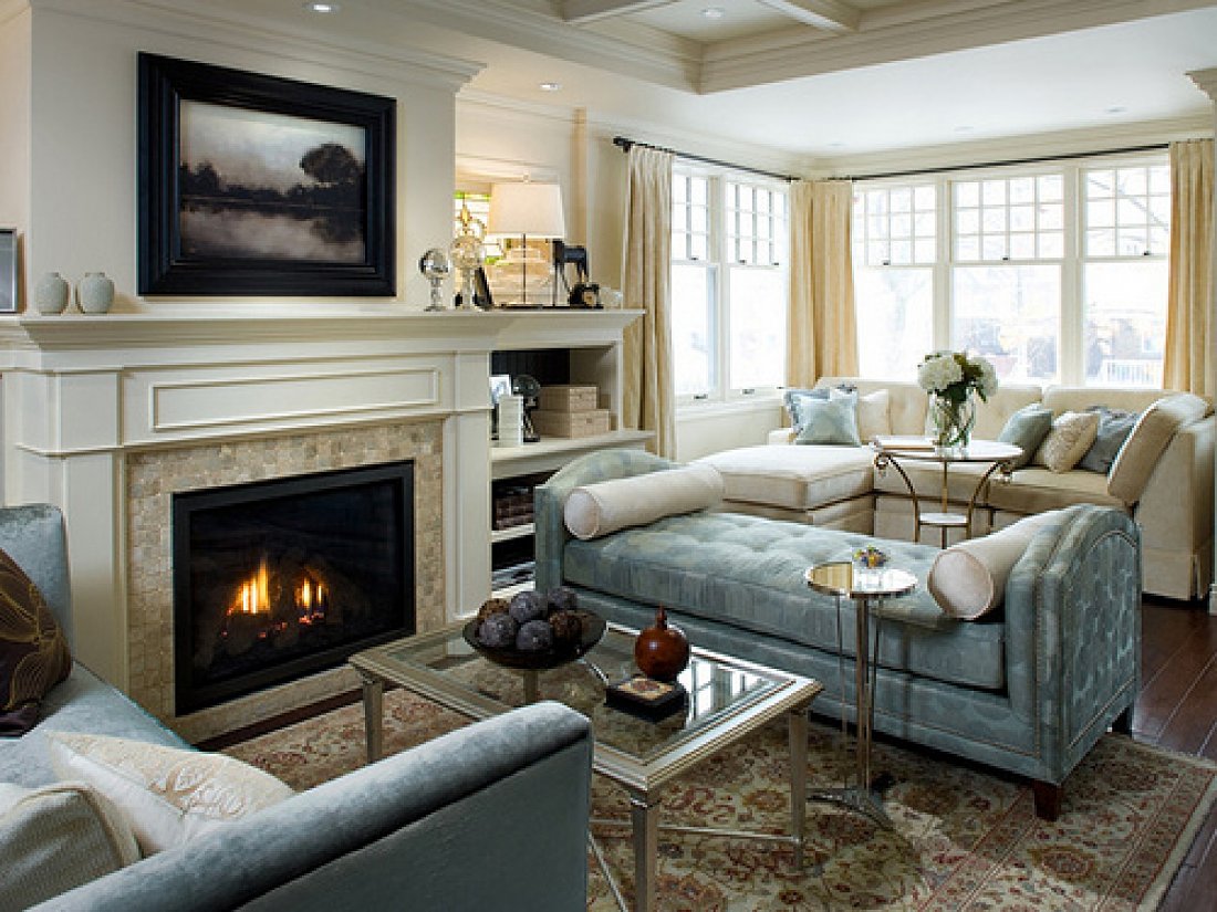interior-fabulous-candidce-olson-living-room-decor-with-blue-pattern-couch-fireplace-with-backsplash-tiles-frame-also-persian-rug-design-under-the-glass-steel-frame-table-marvelous-candice-olson-inte